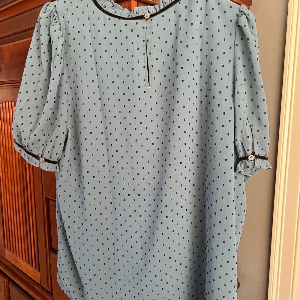 Loft - short sleeve top